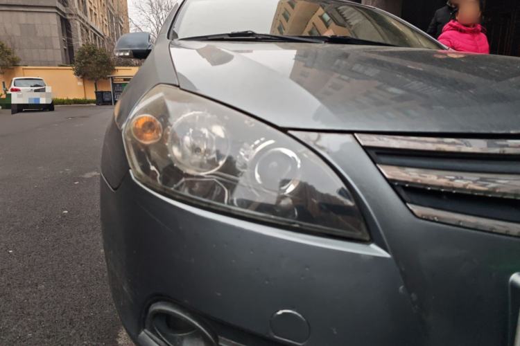 Used CHANGAN CX30 2011 Sedan 1.6L Manual Luxury Model Right Front Headlight