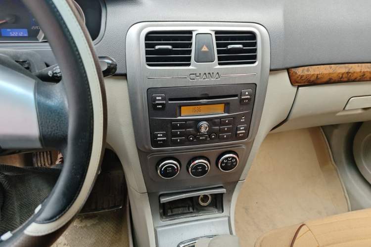 Used CHANGAN CX30 2012 Sedan 1.6L Manual Luxury Model Audio And AC Panel