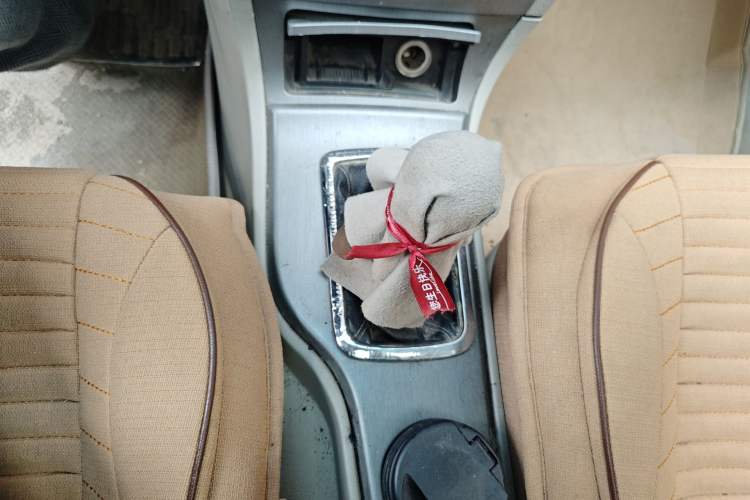 Used CHANGAN CX30 2012 Sedan 1.6L Manual Luxury Model Gear Lever