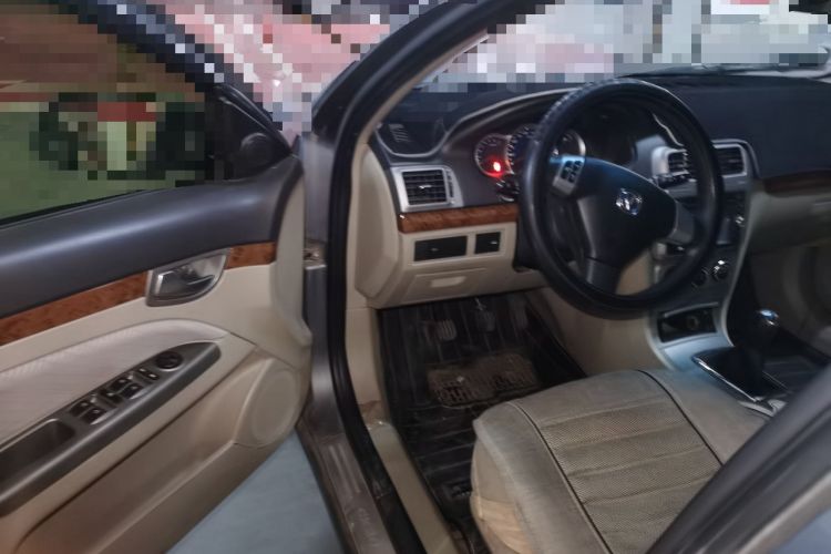 Used CHANGAN CX30 2012 Sedan 1.6L Manual Luxury Model Driver Seat