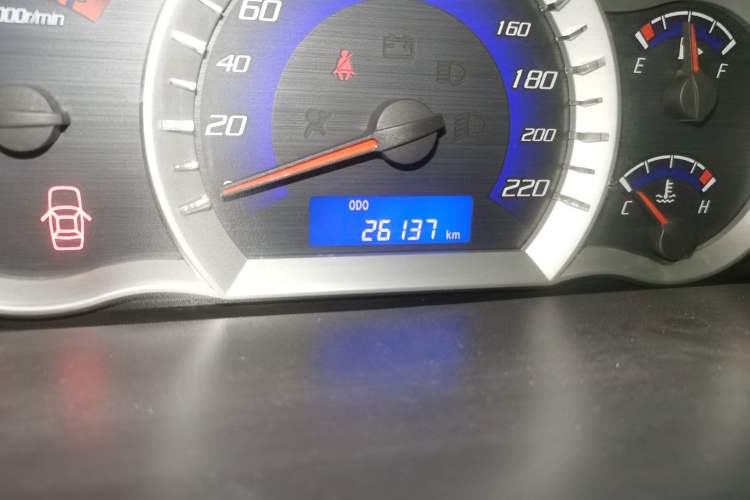 Used CHANGAN CX30 2012 Sedan 1.6L Manual Luxury Model Odometer Close Up