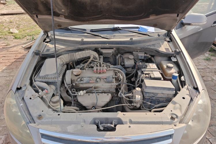 Used CHANGAN CX30 2012 Sedan 1.6L Manual Luxury Model Engine Bay