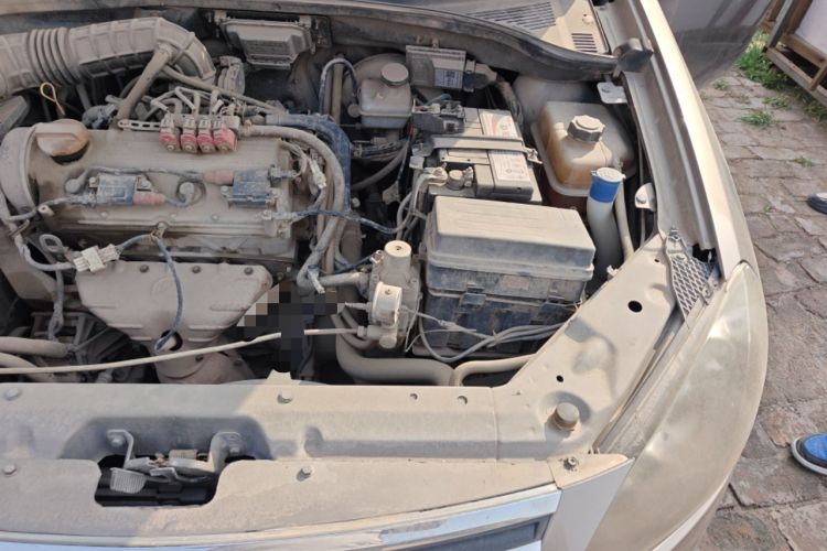 Used CHANGAN CX30 2012 Sedan 1.6L Manual Luxury Model Engine Bay Left