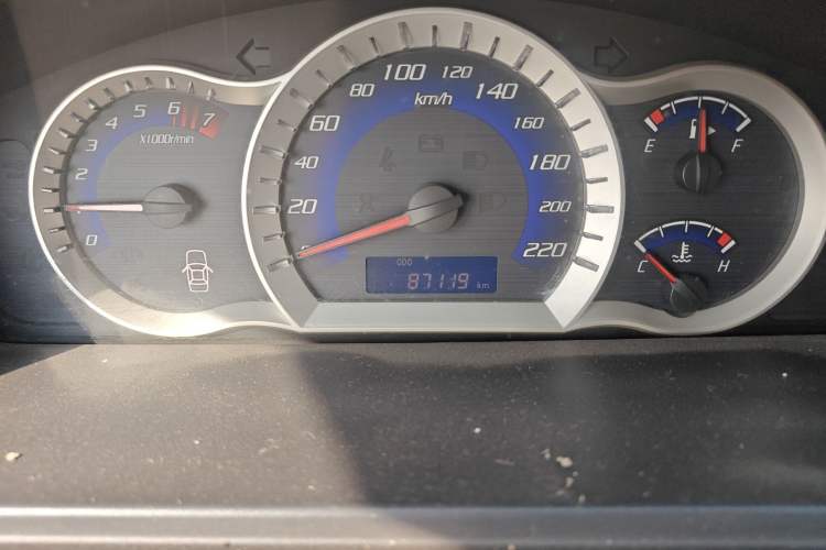 Used CHANGAN CX30 2012 Sedan 1.6L Manual Luxury Model Odometer Close Up