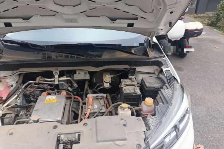 Used CHANGAN E-Pro 2020 Long-Engine Version Engine Bay Left