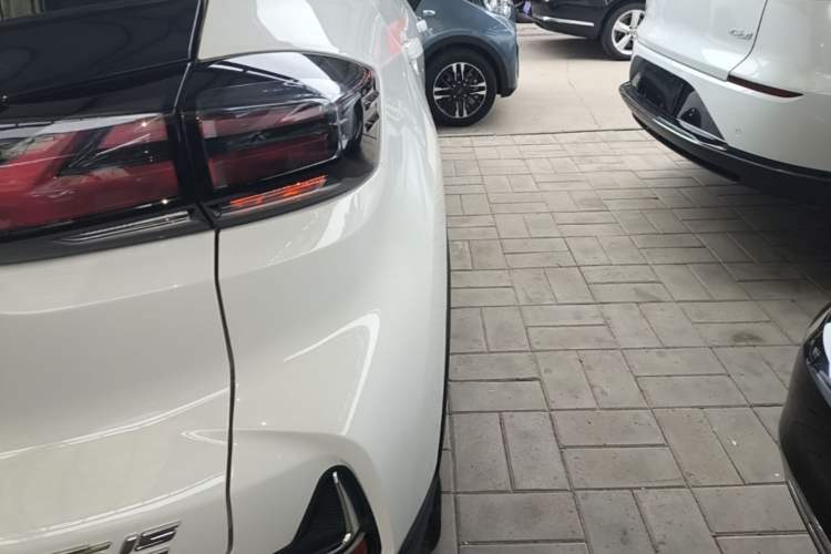 Used CHANGAN E-Pro 2020 Long-Engine Version Exterior 3