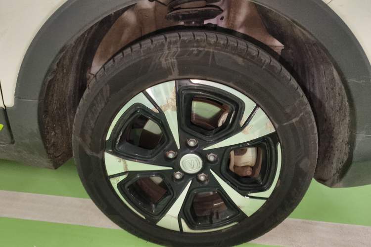 Used CHANGAN E-Pro 2020 High-Performance Edition Right Front Wheel Hub