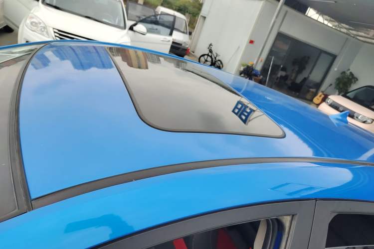 Used CHANGAN Eado 2016 1.6L Automatic Junku Model Roof