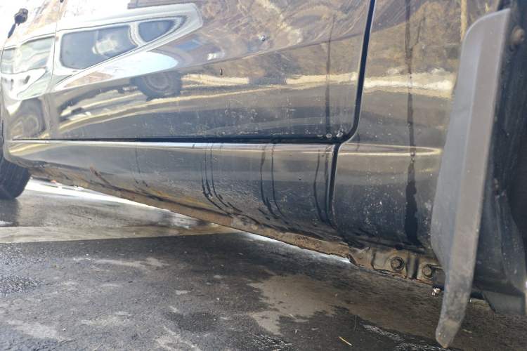 Used CHANGAN Eado 2012 1.6L Manual Luxury Model China IV Standard Chassis Front Right
