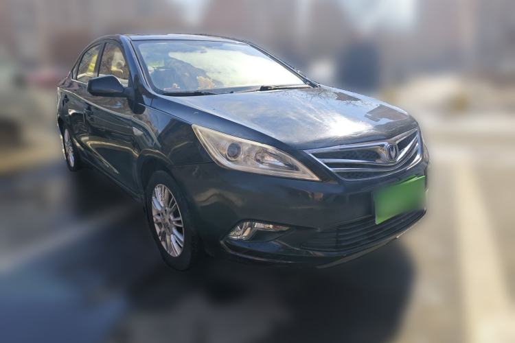 Used CHANGAN Eado 2012 1.6L Manual Luxury Model China IV Standard Front Right 45 Deg