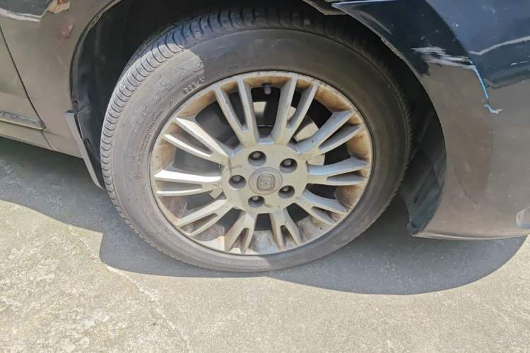 Used CHANGAN Eado 2012 1.6L Manual Luxury Version China IV Standard Right Front Wheel Hub