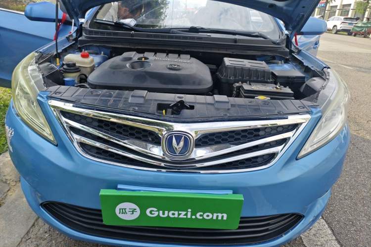 Used CHANGAN Eado 2012 1.6L Manual Luxury Version China IV Standard Engine Bay