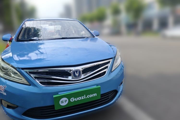 Used CHANGAN Eado 2012 1.6L Manual Luxury Version China IV Standard Front