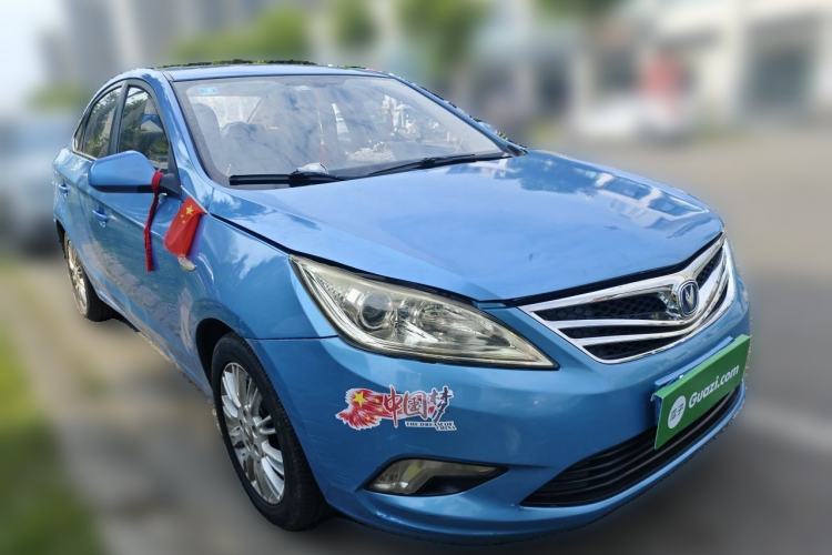 Used CHANGAN Eado 2012 1.6L Manual Luxury Version China IV Standard Front Right 45 Deg