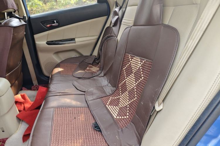 Used CHANGAN Eado 2012 1.6L Manual Luxury Version China IV Standard Left Rear Seat