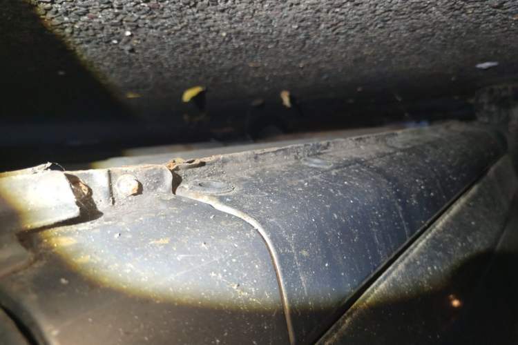 Used CHANGAN Eado 2012 1.6L Automatic Prestige Model China IV Standard Chassis Front Right