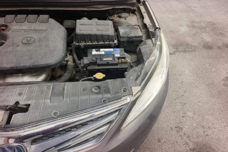 Used CHANGAN Eado 2012 1.6L Manual Luxury Model China IV Standard Engine Bay Left