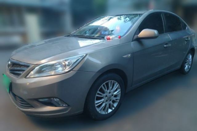 Used CHANGAN Eado 2012 1.6L Automatic Prestige Model China IV Standard