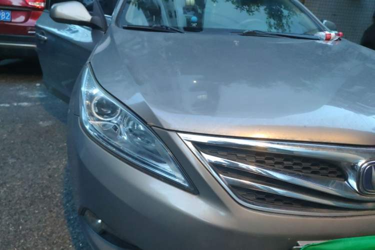 Used CHANGAN Eado 2012 1.6L Automatic Prestige Model China IV Standard Right Front Headlight