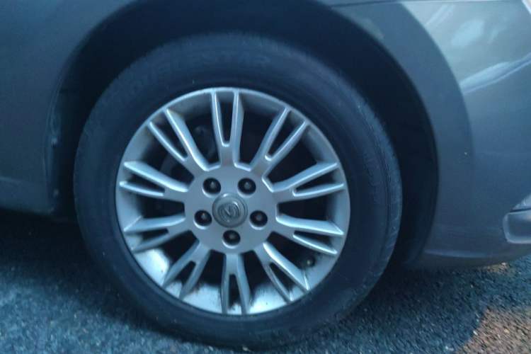 Used CHANGAN Eado 2012 1.6L Automatic Prestige Model China IV Standard Right Front Wheel Hub