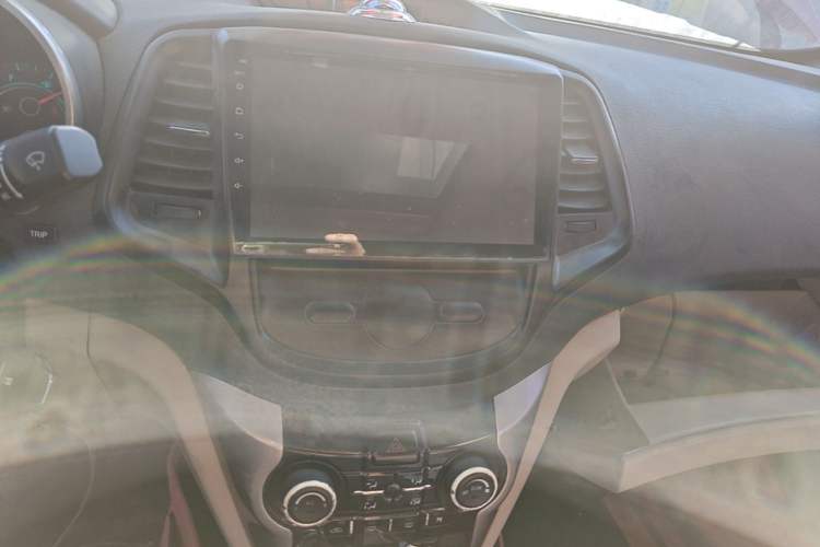 Used CHANGAN Eado 2012 1.6L Automatic Luxury Version China IV Standard Audio And AC Panel