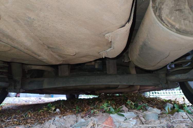 Used CHANGAN Eado 2012 1.6L Manual Luxury Version China IV Standard Chassis Rear