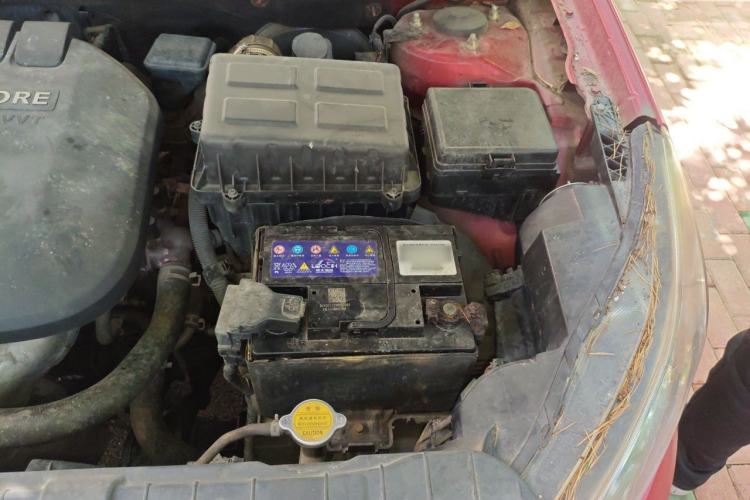 Used CHANGAN Eado 2012 1.6L Manual Luxury Model China IV Standard Engine Bay Left