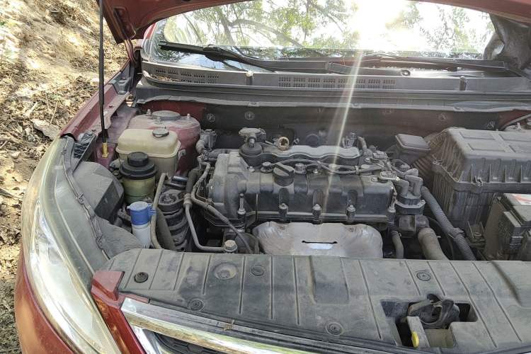 Used CHANGAN Eado 2012 1.6L Automatic Prestige Model China IV Standard Engine Bay Right