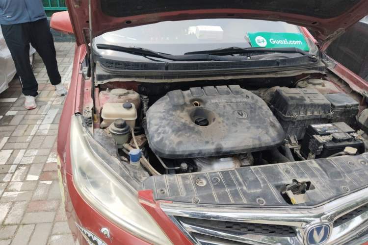 Used CHANGAN Eado 2012 1.6L Manual Luxury Model China IV Standard Engine Bay Right