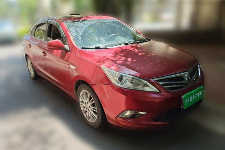 Used CHANGAN Eado 2012 1.6L Manual Luxury Model China IV Standard Front Right 45 Deg