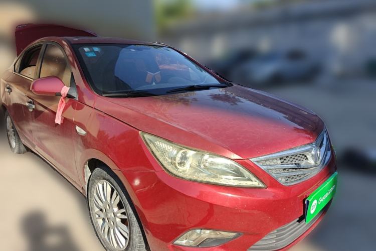 Used CHANGAN Eado 2012 1.6L Automatic Luxury Version China IV Standard Front Right 45 Deg