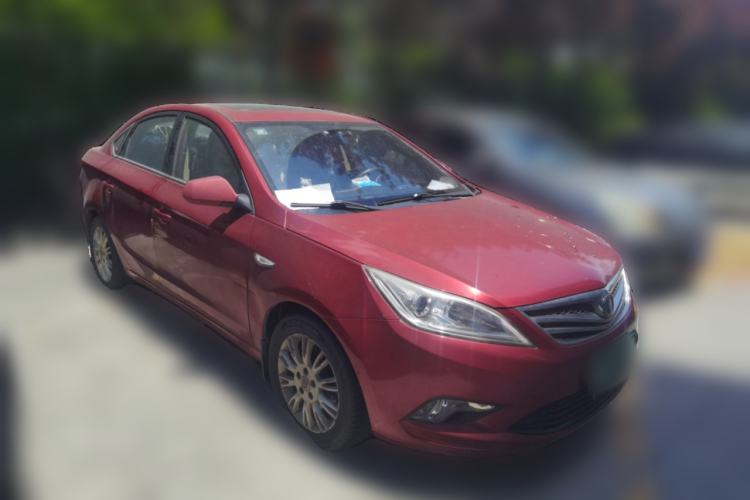 Used CHANGAN Eado 2012 1.6L Automatic Luxury Version China IV Standard Front Right 45 Deg