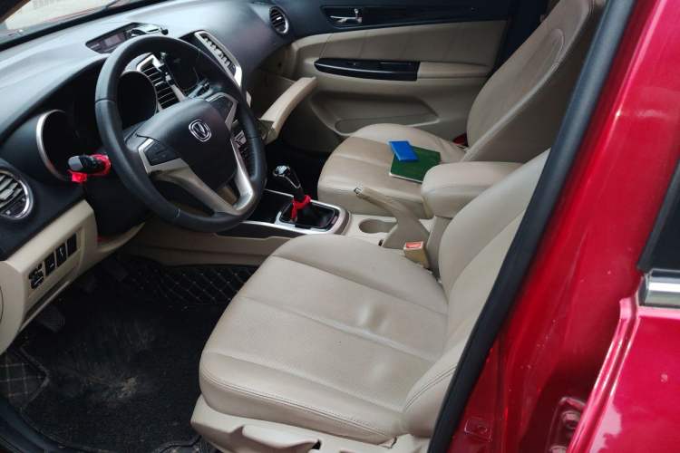 Used CHANGAN Eado 2012 1.6L Manual Luxury Version China IV Standard Left Front Seat