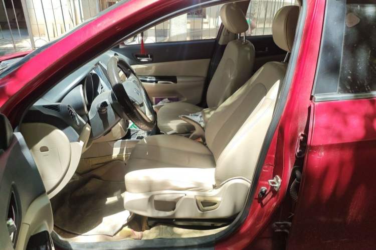 Used CHANGAN Eado 2012 1.6L Manual Luxury Model China IV Standard Left Front Seat