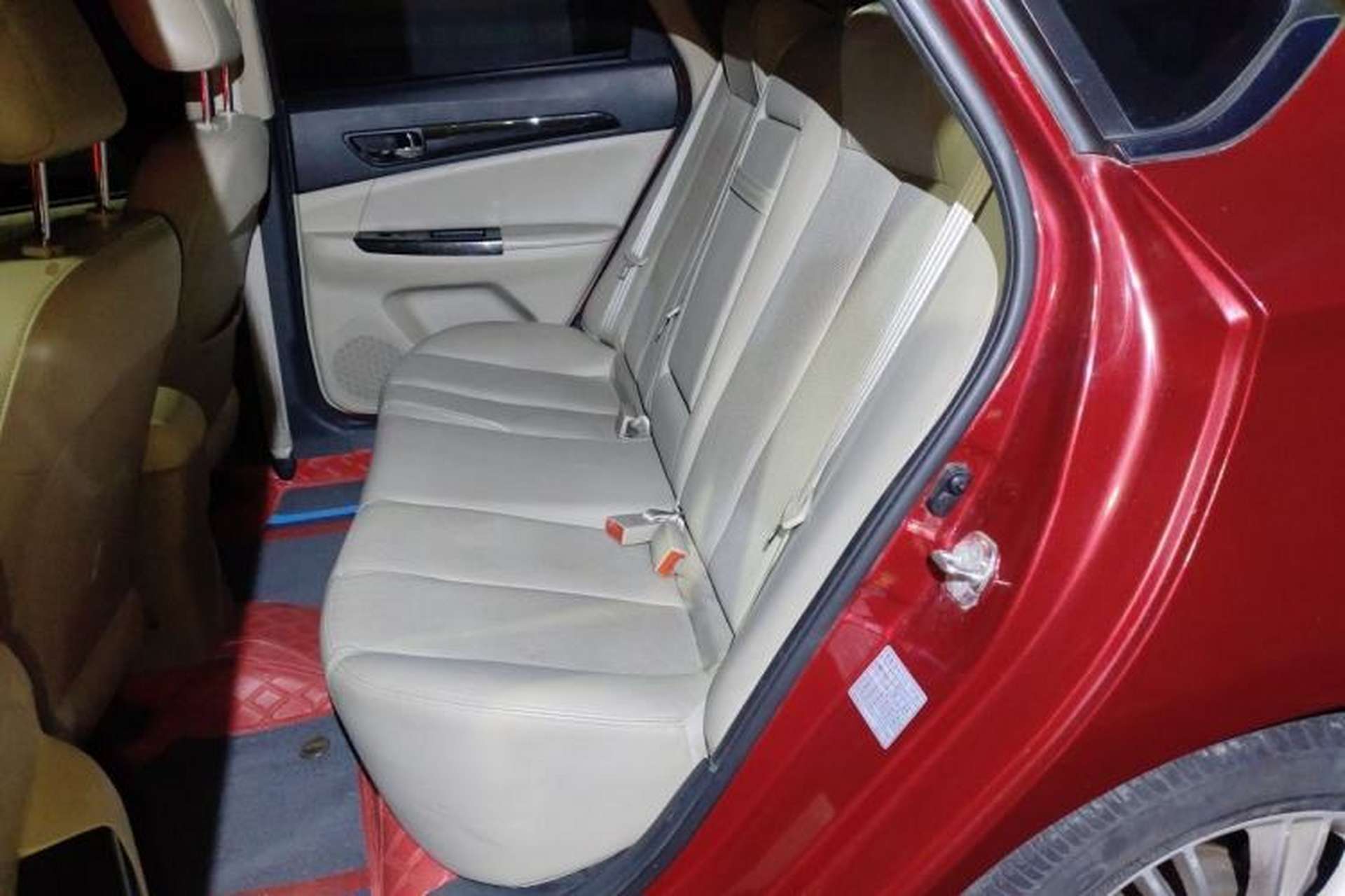 Used CHANGAN Eado 2012 1.6L Manual Luxury Version China IV Standard Left Rear Seat