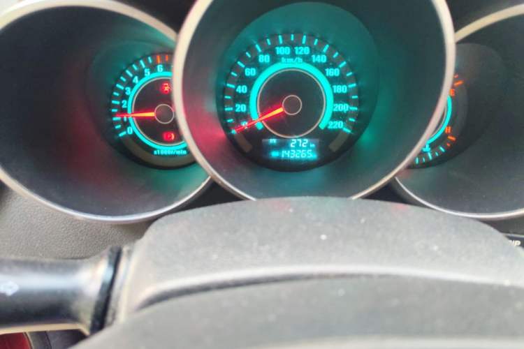 Used CHANGAN Eado 2012 1.6L Manual Luxury Model China IV Standard Odometer Close Up
