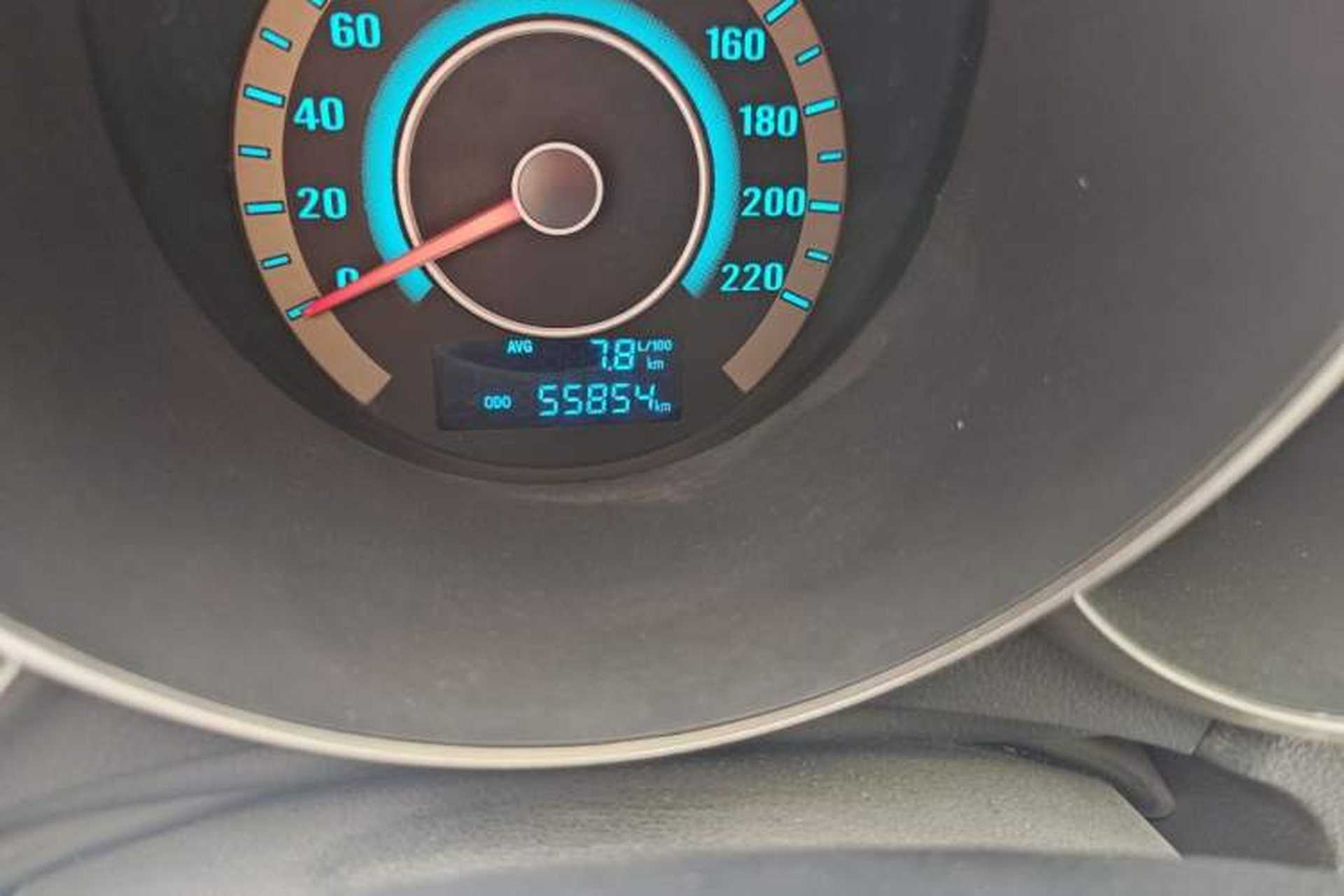 Used CHANGAN Eado 2012 1.6L Manual Luxury Version China IV Standard Odometer Close Up