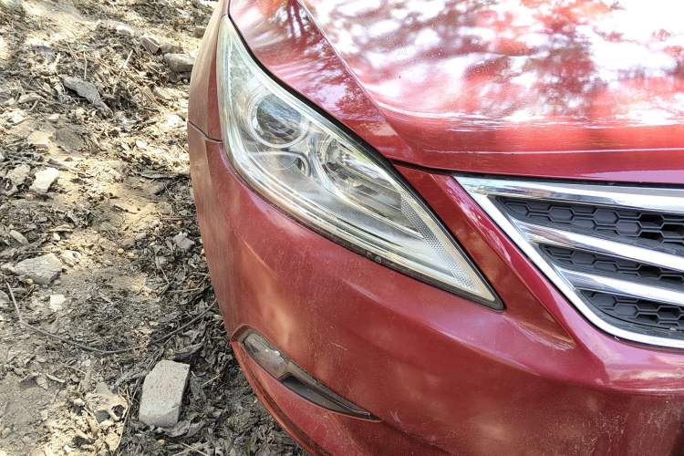 Used CHANGAN Eado 2012 1.6L Automatic Prestige Model China IV Standard Right Front Headlight