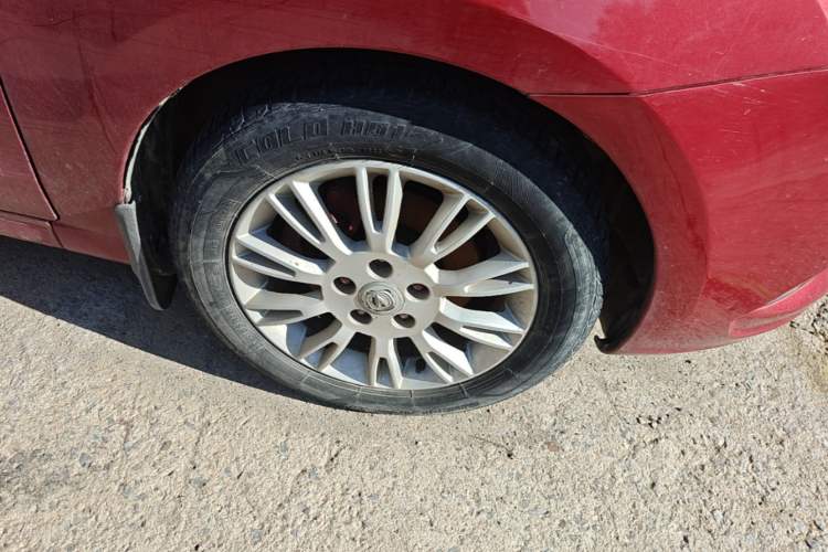Used CHANGAN Eado 2012 1.6L Automatic Luxury Version China IV Standard Right Front Wheel Hub