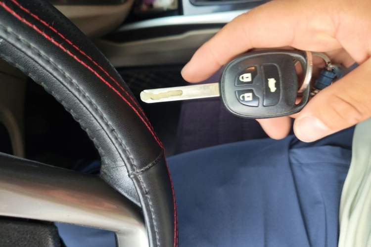 Used CHANGAN Eado 2012 1.6L Manual Luxury Model China IV Standard Vehicle Key