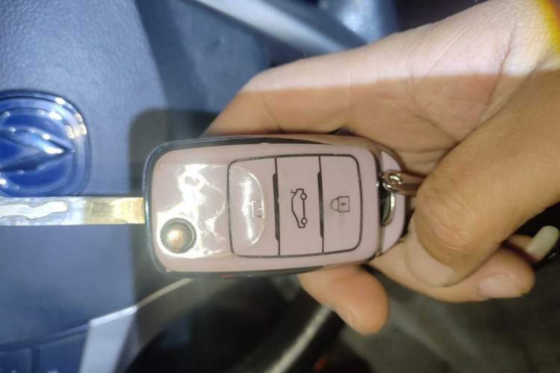 Used CHANGAN Eado 2012 1.6L Manual Luxury Version China IV Standard Vehicle Key