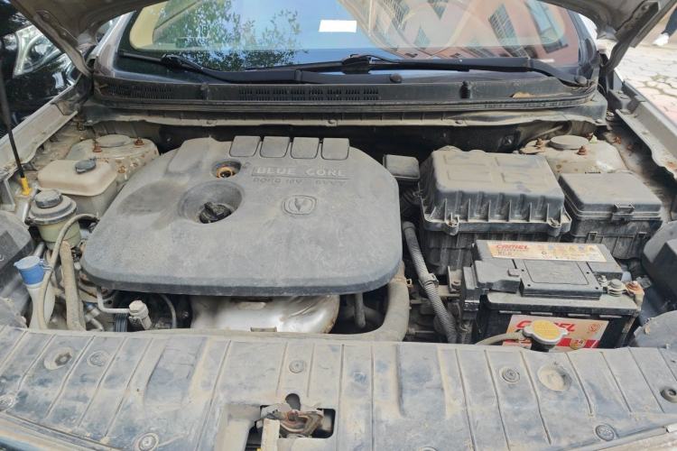 Used CHANGAN Eado 2012 1.6L Manual Luxury Model China IV Standard Engine Bay