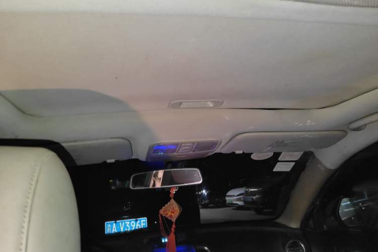 Used CHANGAN Eado 2012 1.6L Manual Luxury Version China IV Standard Headliner