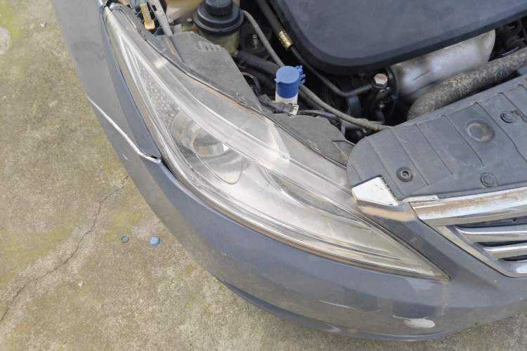 Used CHANGAN Eado 2012 1.6L Manual Luxury Version China IV Standard Right Front Headlight