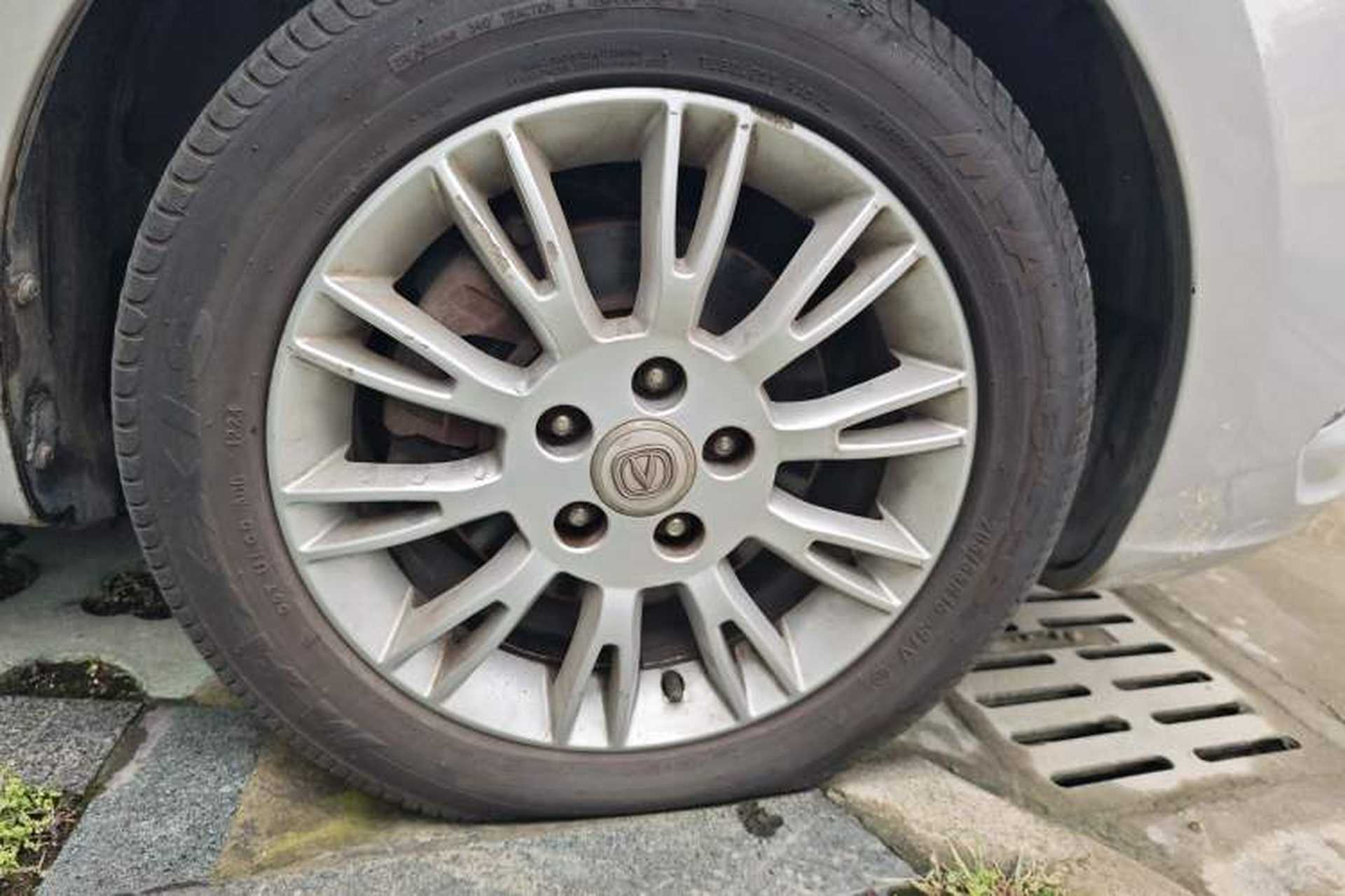 Used CHANGAN Eado 2012 1.6L Automatic Prestige Model China IV Standard Right Front Wheel Hub