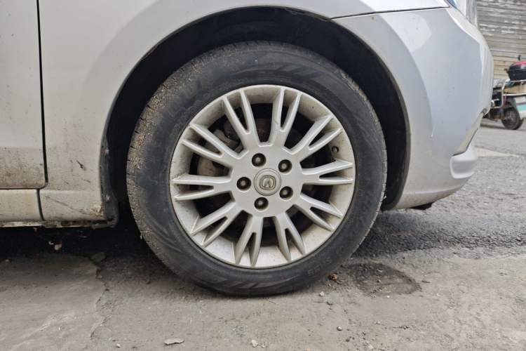 Used CHANGAN Eado 2012 1.6L Manual Shuya Model China IV Standard Right Front Wheel Hub