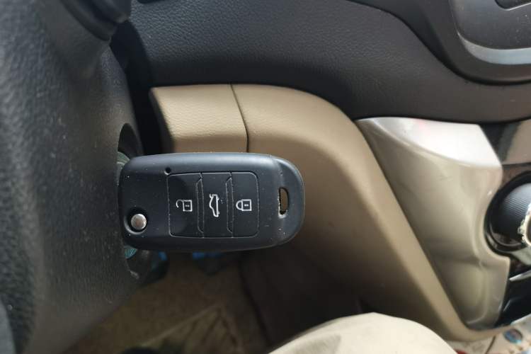 Used CHANGAN Eado 2012 1.6L Manual Luxury Model China IV Standard Vehicle Key