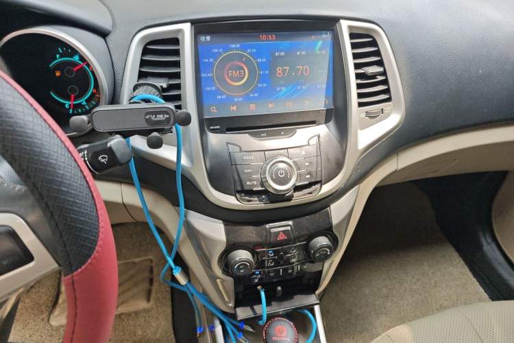 Used CHANGAN Eado 2012 1.6L Automatic Luxury Version China IV Standard Audio And AC Panel