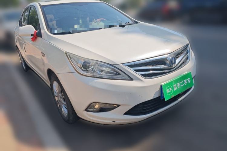 Used CHANGAN Eado 2012 1.6L Manual Luxury Model China IV Standard Front Right 45 Deg