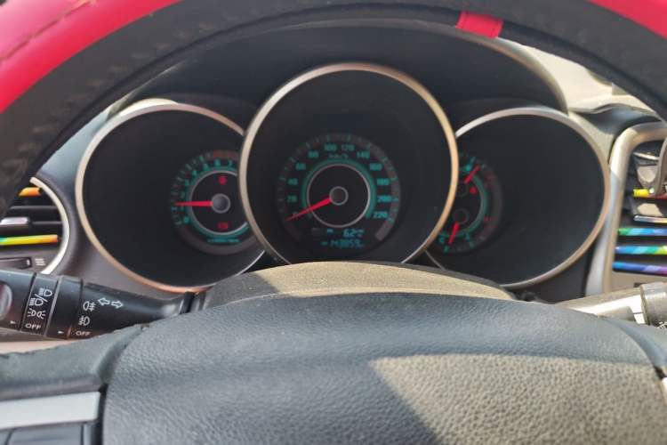 Used CHANGAN Eado 2012 1.6L Manual Luxury Model China IV Standard Instrument Cluster